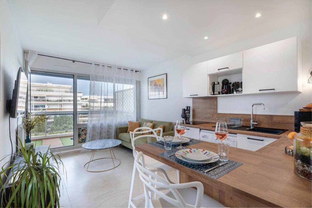Coup De Coeur! Vue Mer! Terrasse Dangle! Antibes Exterior foto